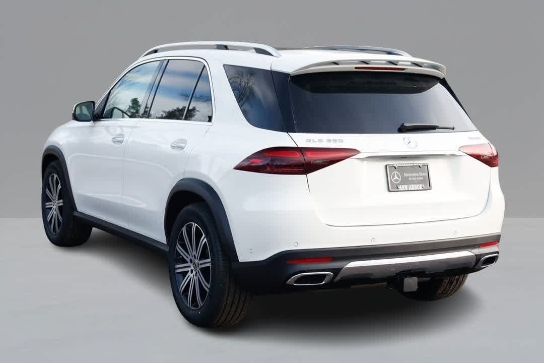 Thumbnail: 2026 Mercedes-Benz GLE - 7