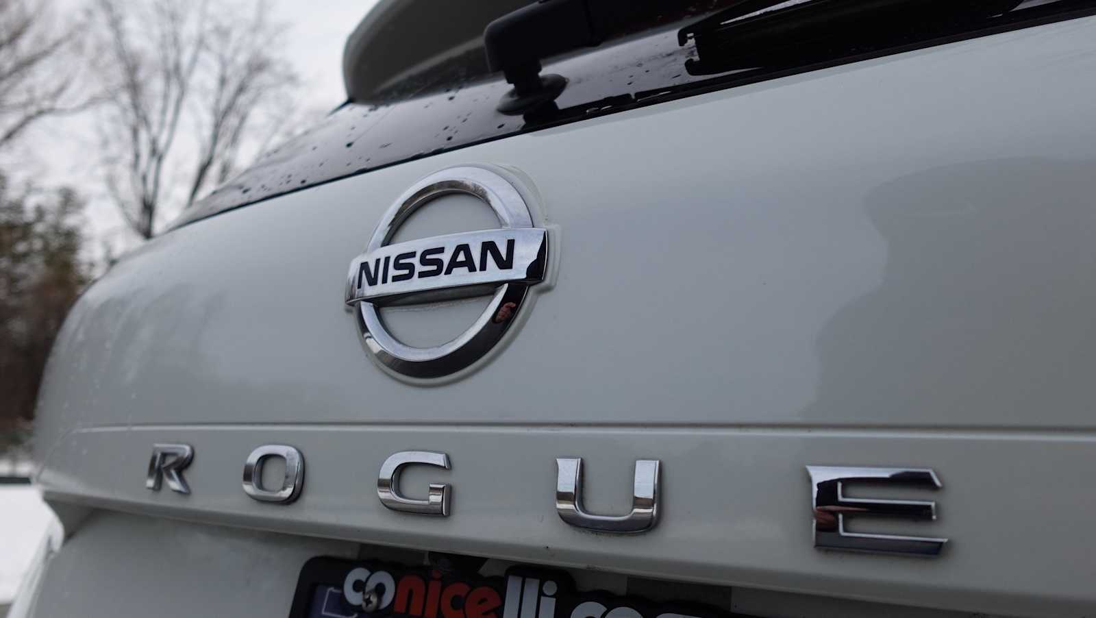 Thumbnail: 2021 Nissan Rogue - 23