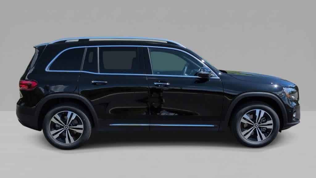 Thumbnail: 2026 Mercedes-Benz GLB - 9