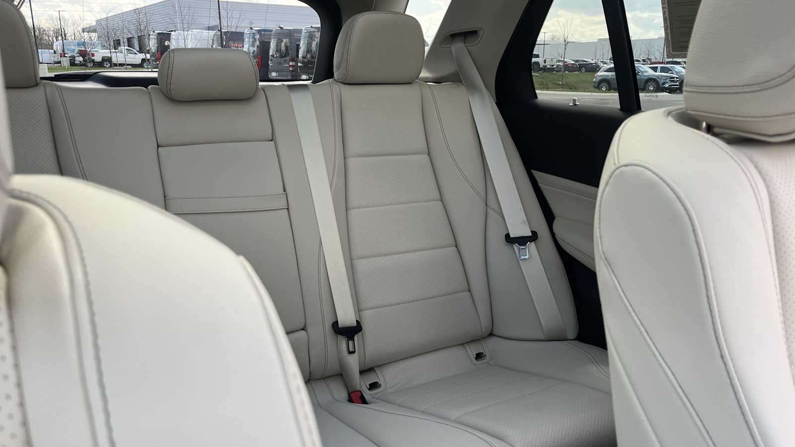 Thumbnail: 2024 Mercedes-Benz GLE - 35