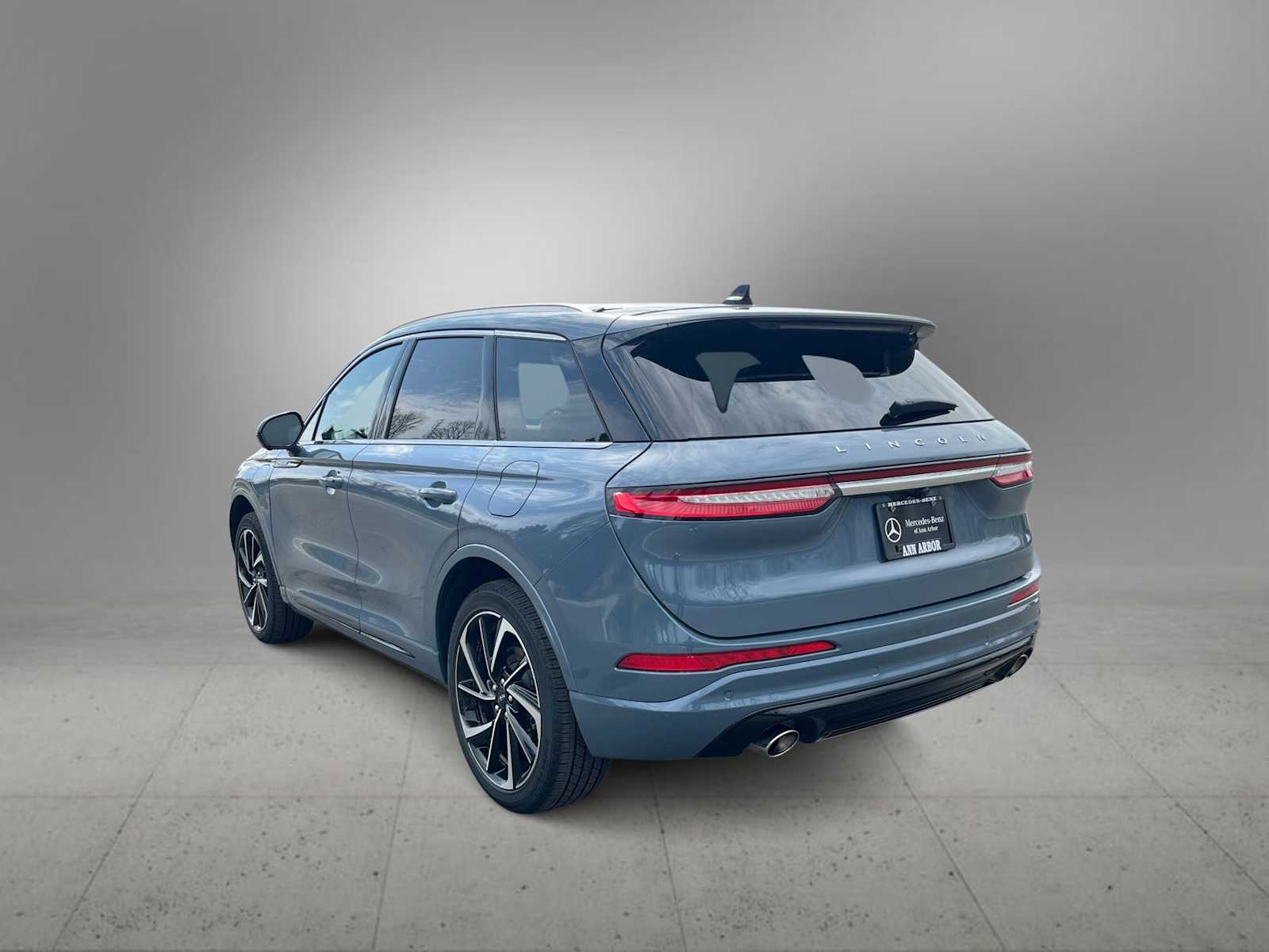 Thumbnail: 2024 Lincoln Corsair - 4