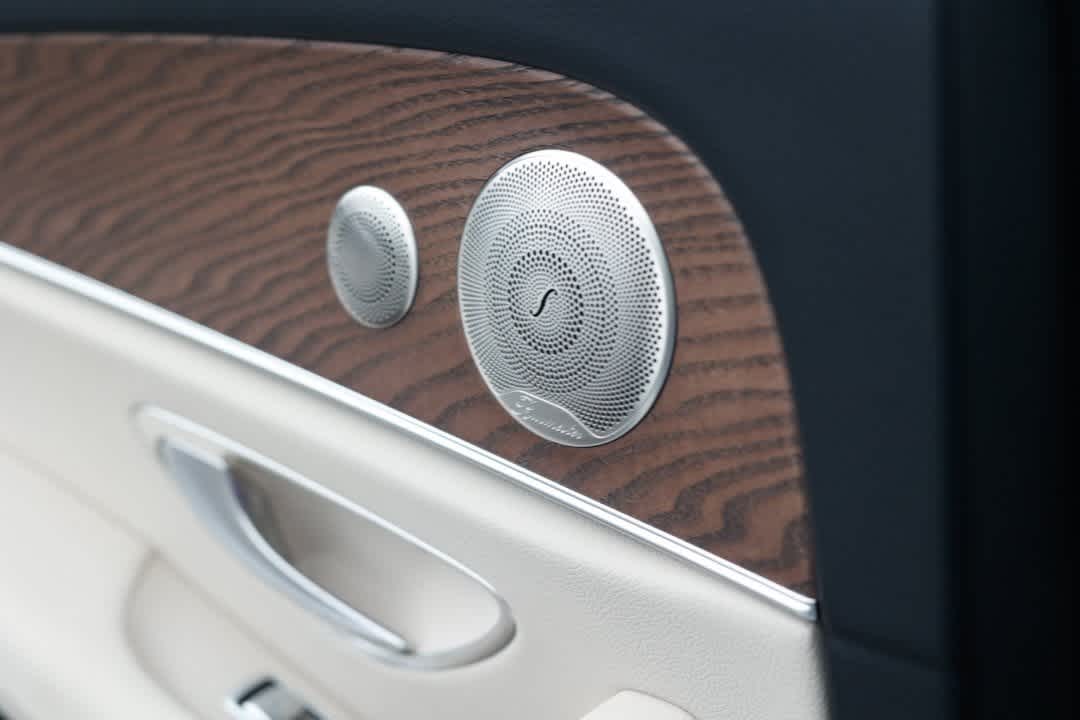 Thumbnail: 2023 Mercedes-Benz E-Class - 25