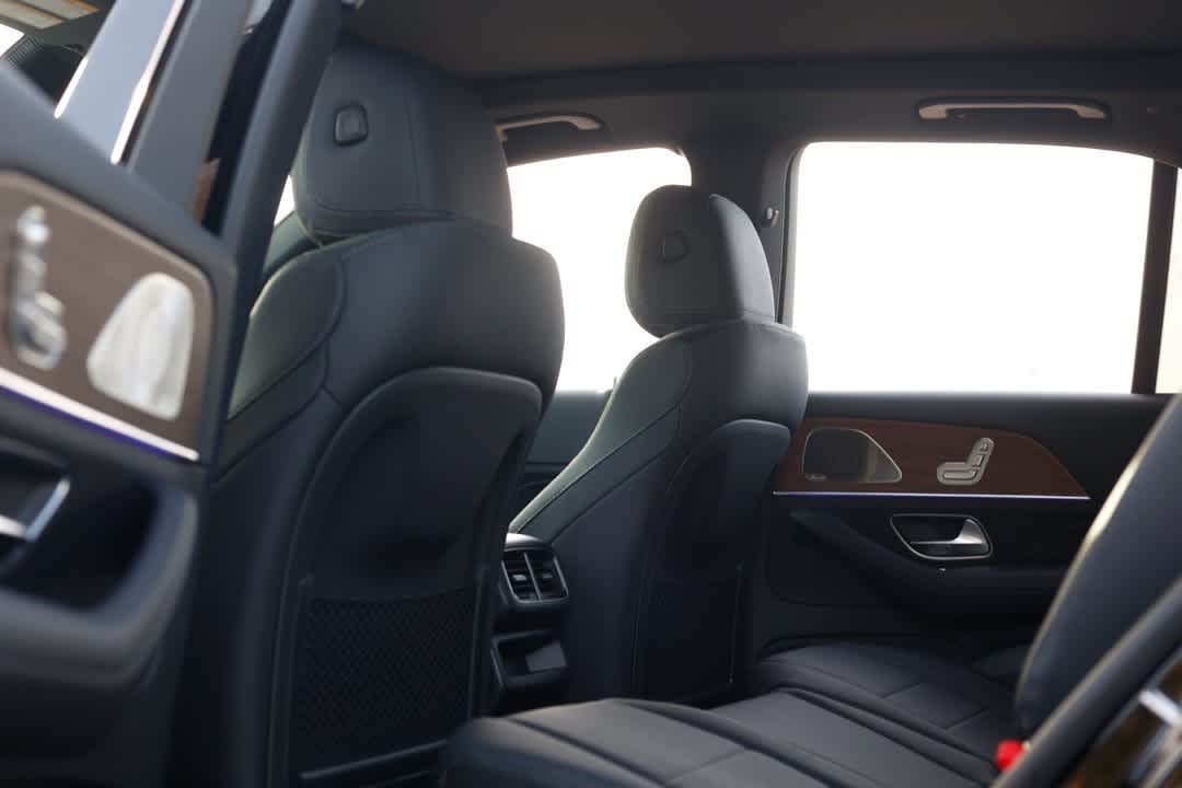 Thumbnail: 2026 Mercedes-Benz GLE - 18