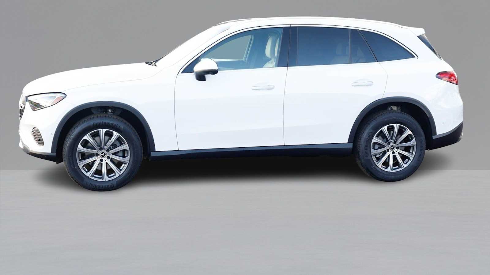 Thumbnail: 2026 Mercedes-Benz GLC - 8