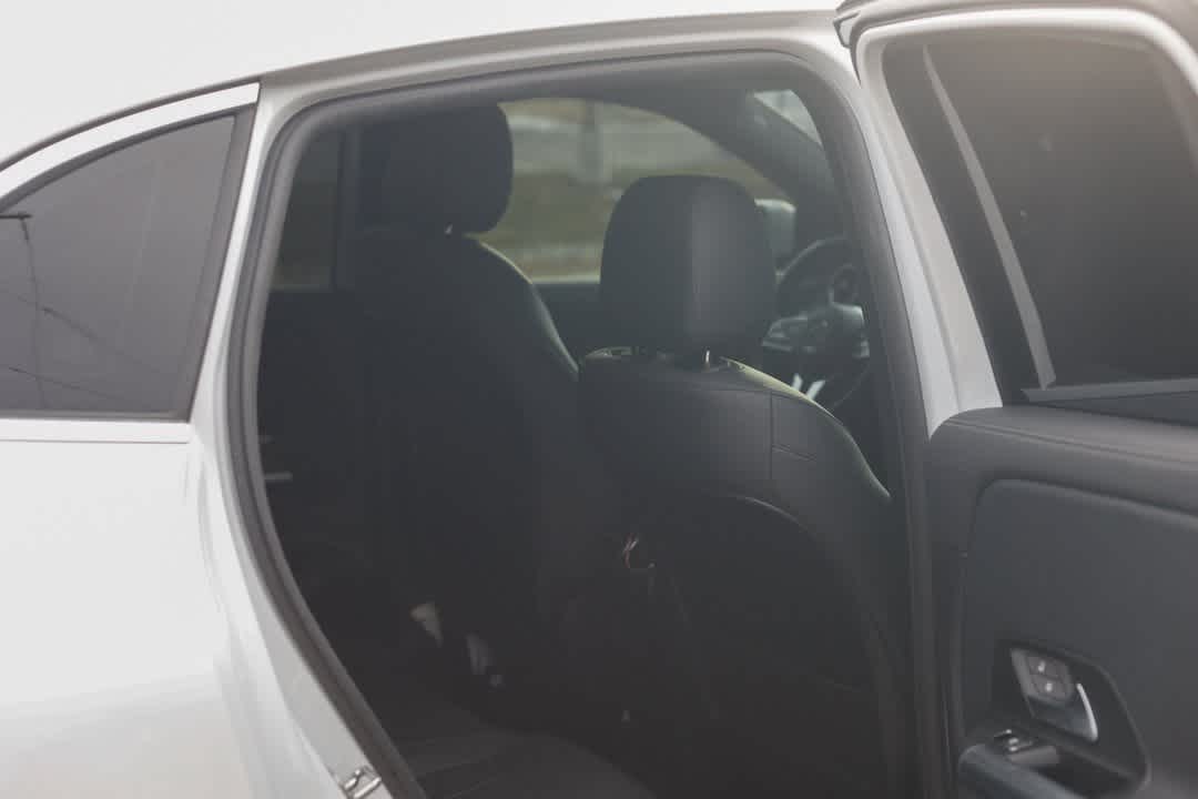 Thumbnail: 2023 Mercedes-Benz GLA - 23