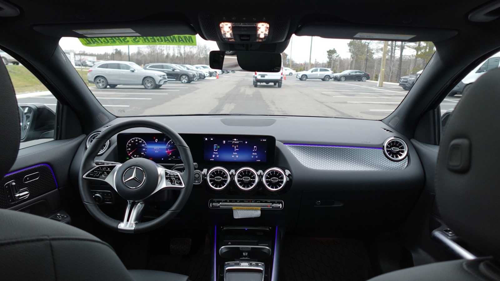 Thumbnail: 2026 Mercedes-Benz GLA - 43