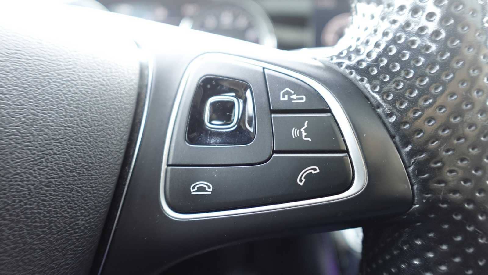 Thumbnail: 2017 Mercedes-Benz E-Class - 31