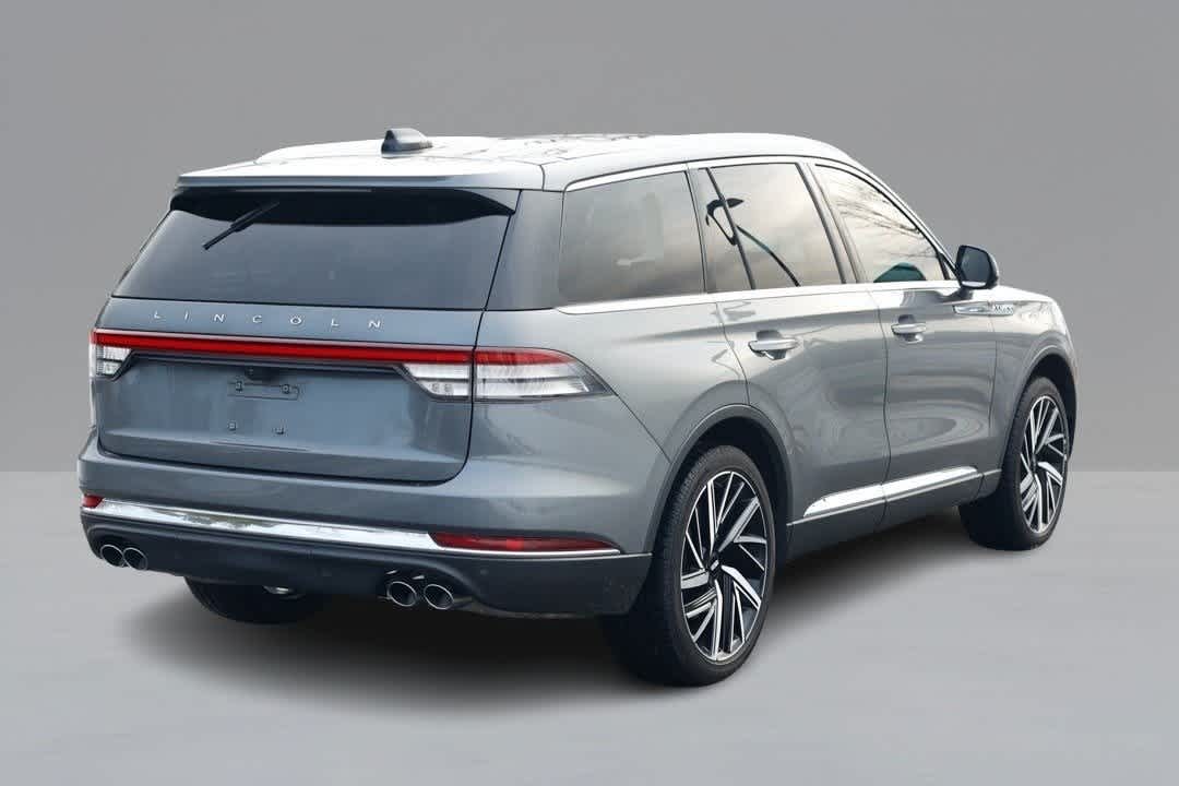 Thumbnail: 2025 Lincoln Aviator - 5