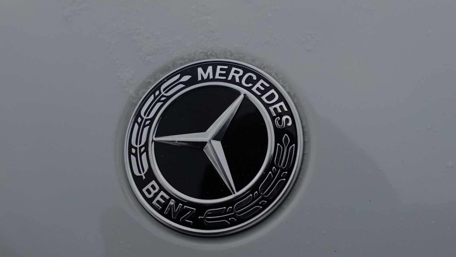 Thumbnail: 2025 Mercedes-Benz GLC - 12