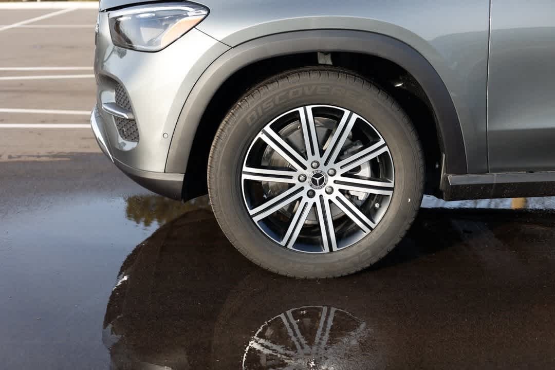 Thumbnail: 2026 Mercedes-Benz GLE - 32