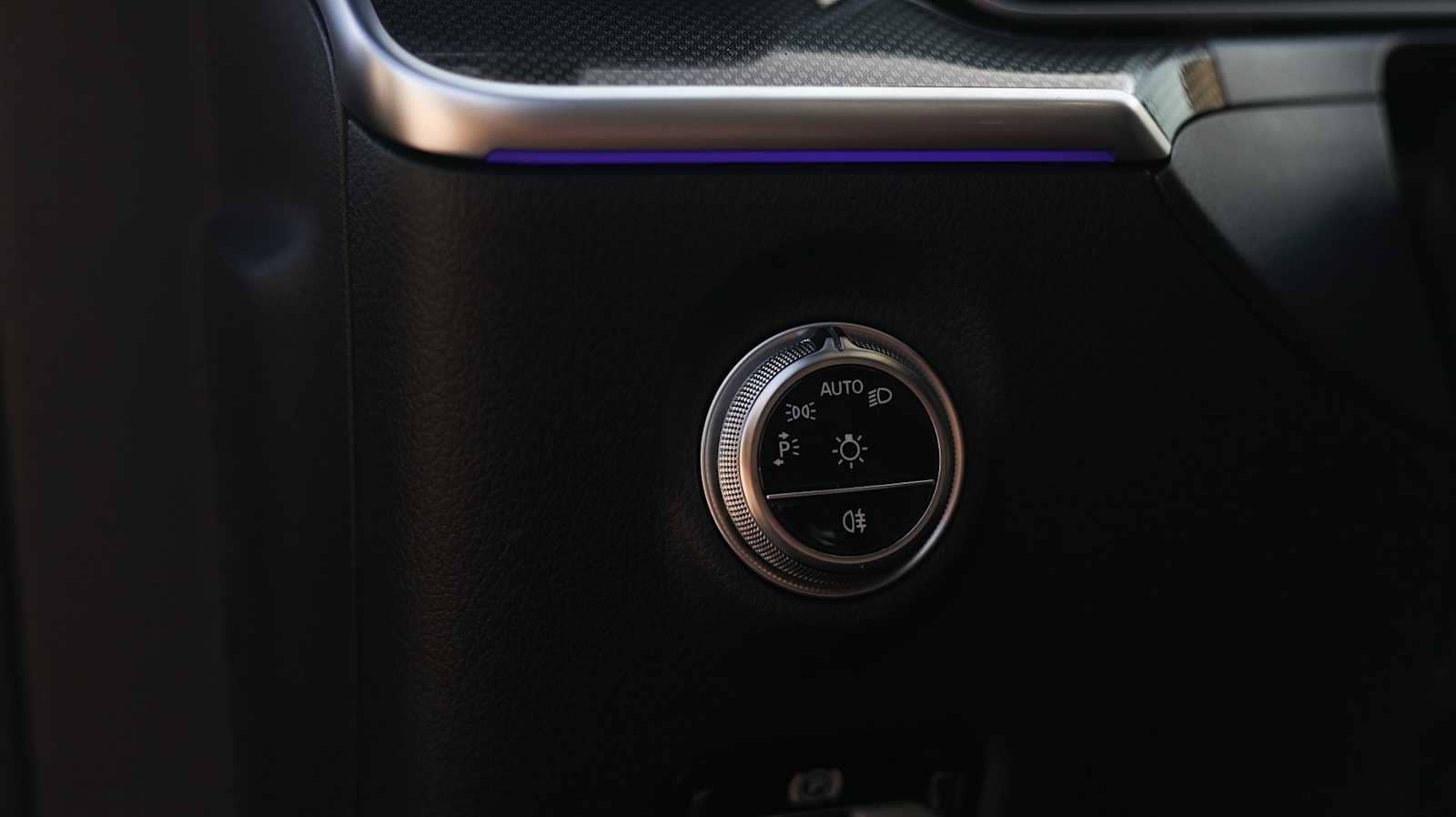 Thumbnail: 2026 Mercedes-Benz CLE - 24