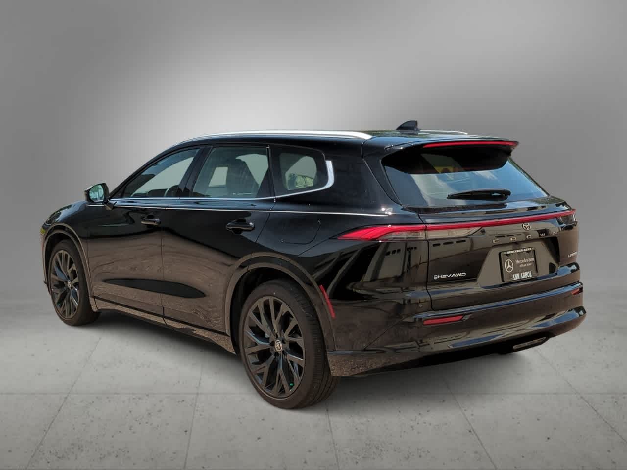 Thumbnail: 2025 Toyota Crown Signia - 6