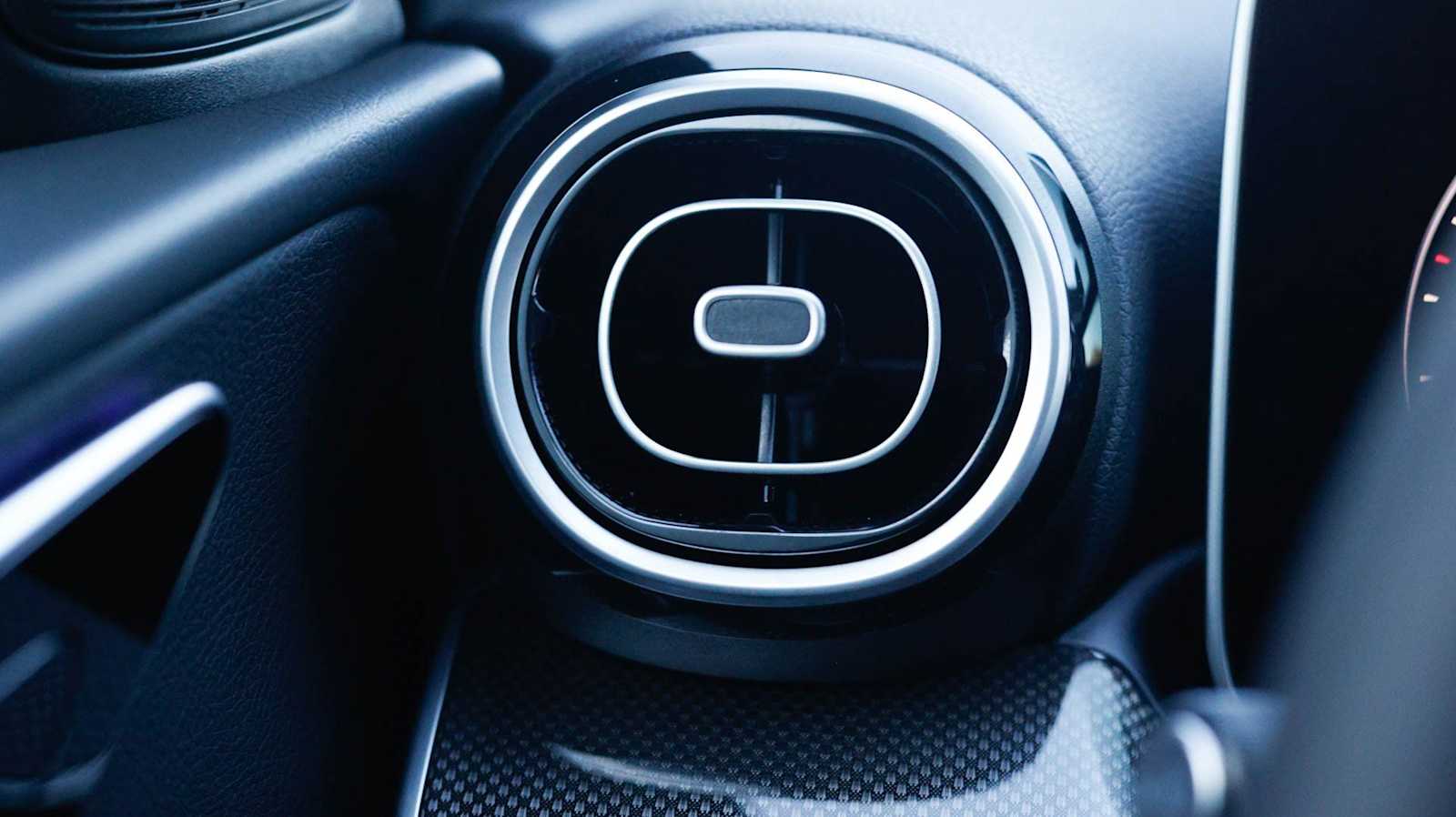 Thumbnail: 2026 Mercedes-Benz C-Class - 29