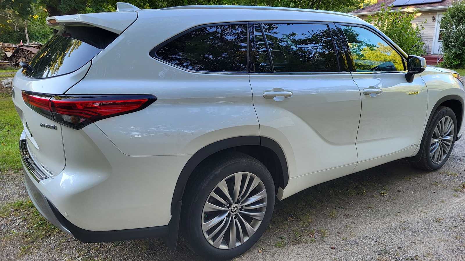 Thumbnail: 2020 Toyota Highlander - 13