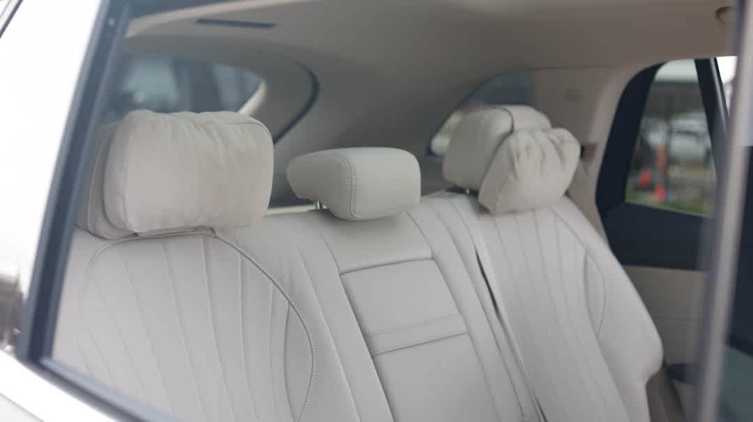 Thumbnail: 2023 Mercedes-Benz EQS - 16