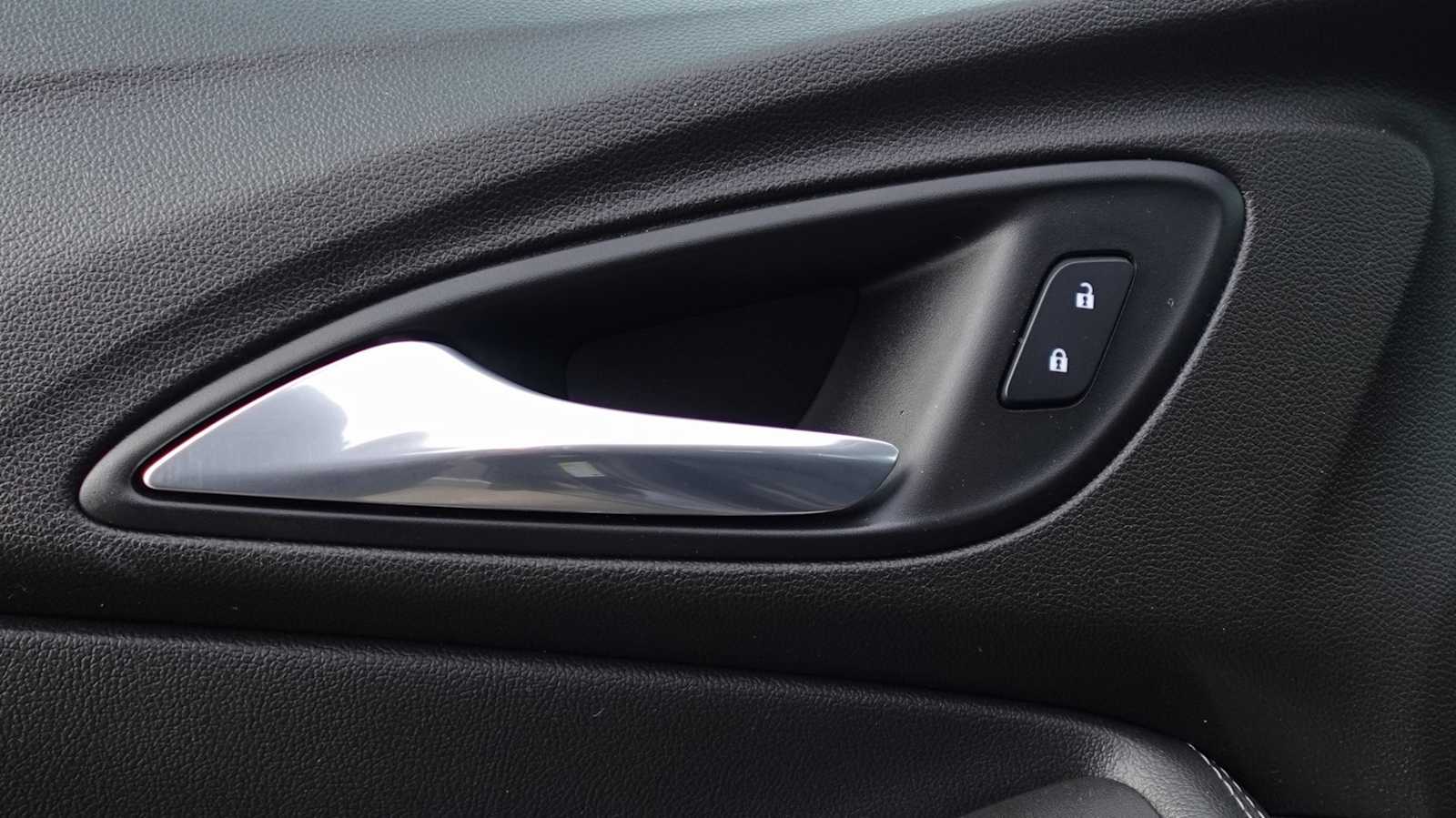 Thumbnail: 2020 Buick Encore GX - 26