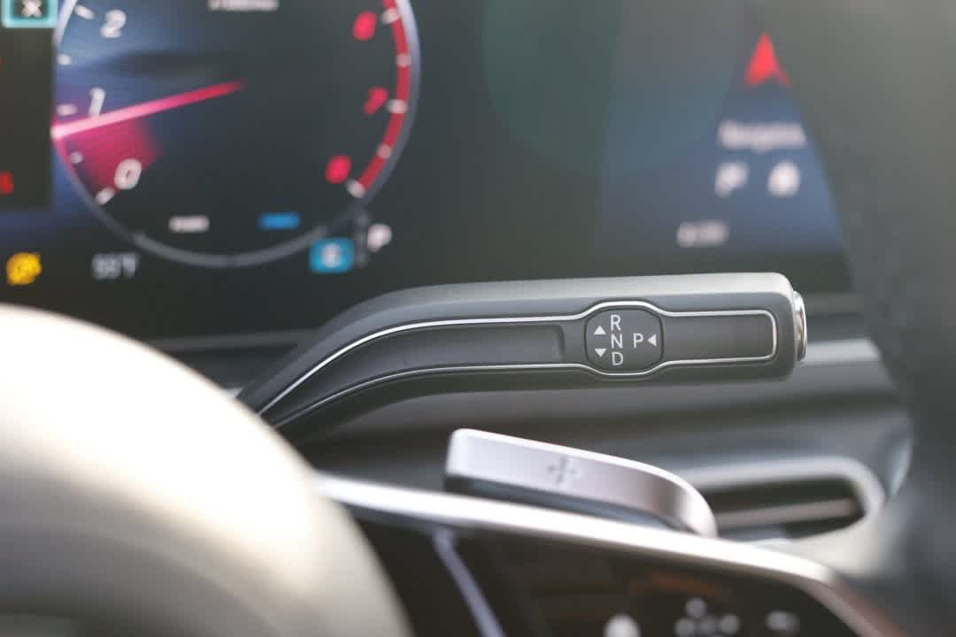 Thumbnail: 2026 Mercedes-Benz GLE - 14