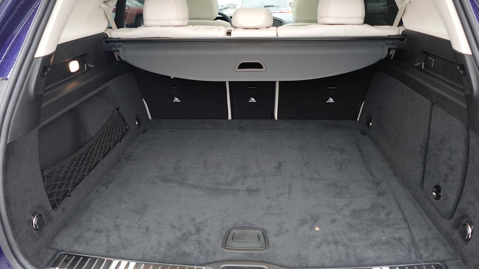 Thumbnail: 2026 Mercedes-Benz GLE - 10