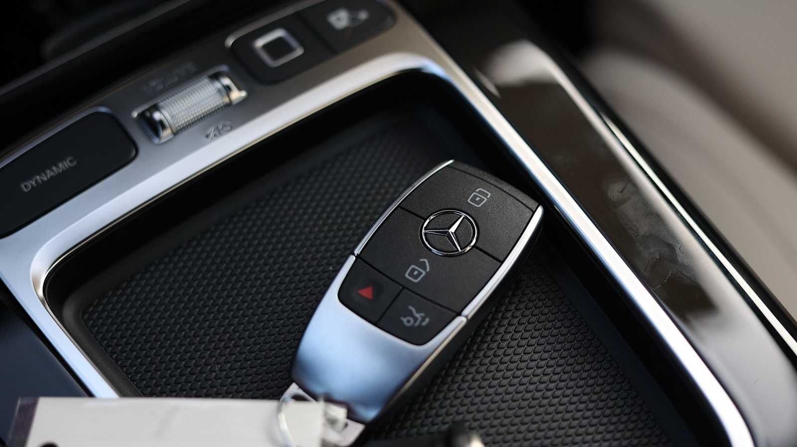 Thumbnail: 2025 Mercedes-Benz CLA - 20