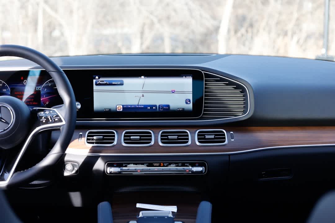 Thumbnail: 2026 Mercedes-Benz GLE - 18