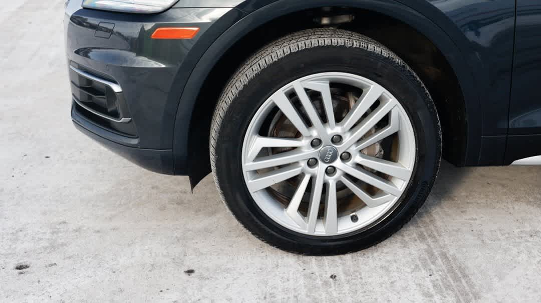 Thumbnail: 2020 Audi Q5 - 13