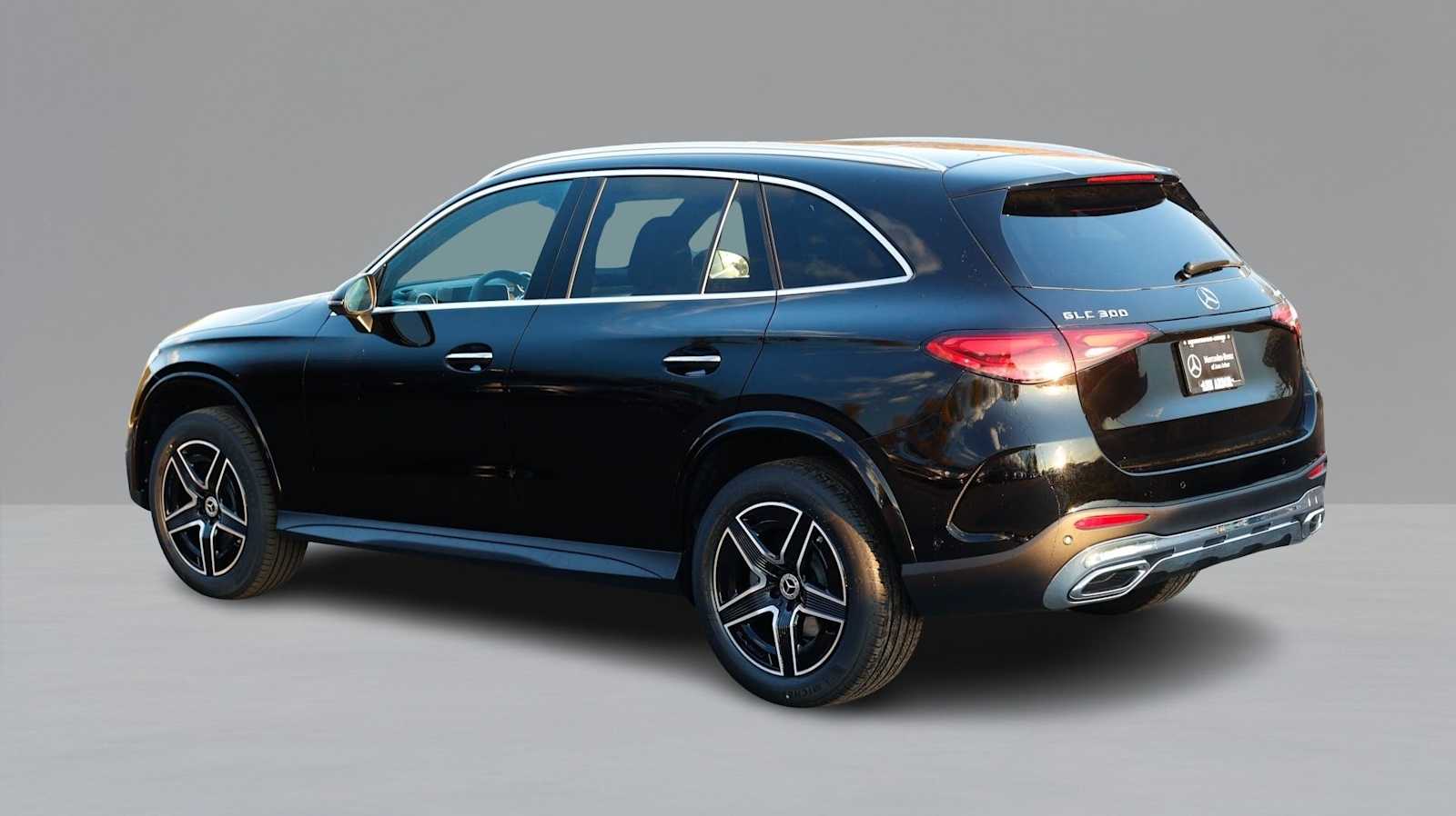 Thumbnail: 2026 Mercedes-Benz GLC - 6