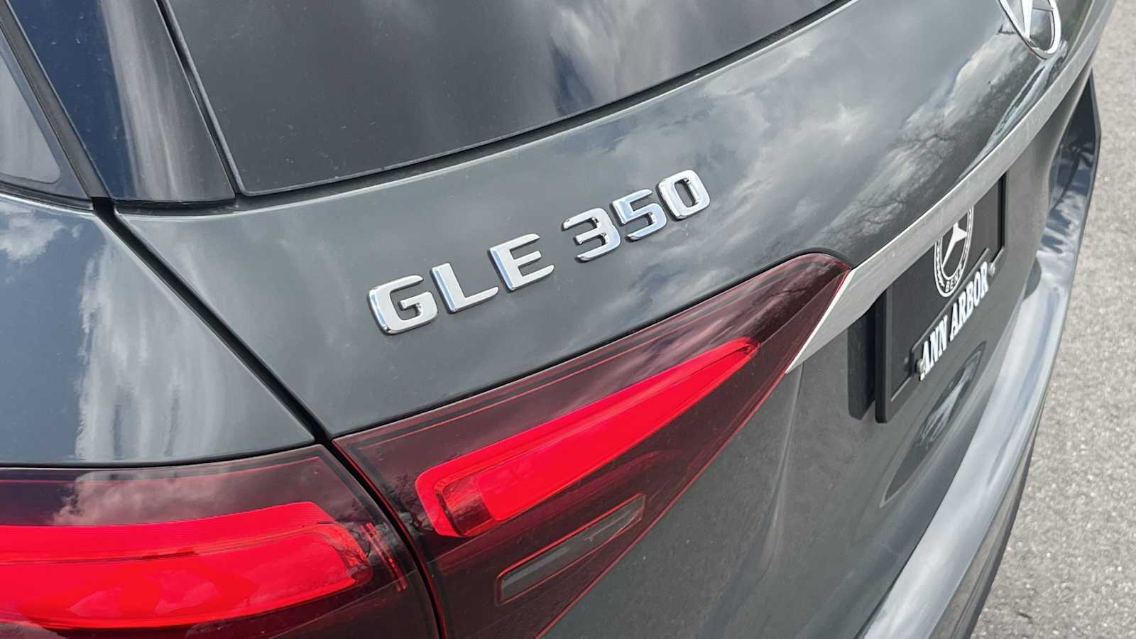 Thumbnail: 2026 Mercedes-Benz GLE - 25