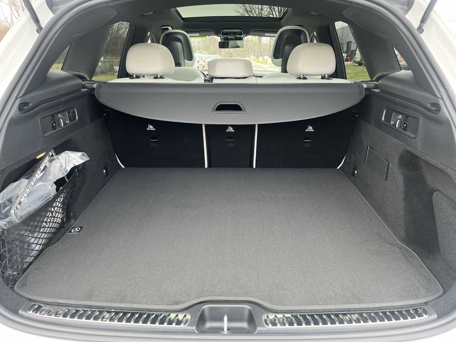 Thumbnail: 2026 Mercedes-Benz GLC - 42