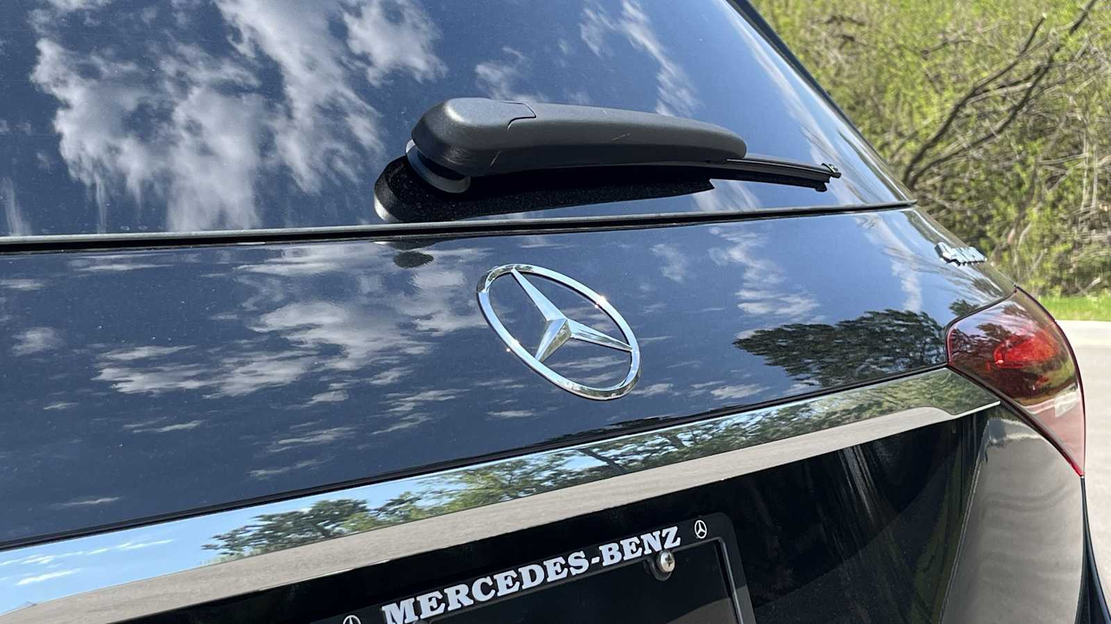 Thumbnail: 2026 Mercedes-Benz GLE - 24