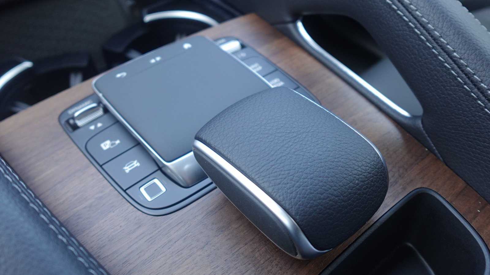 Thumbnail: 2026 Mercedes-Benz GLE - 35