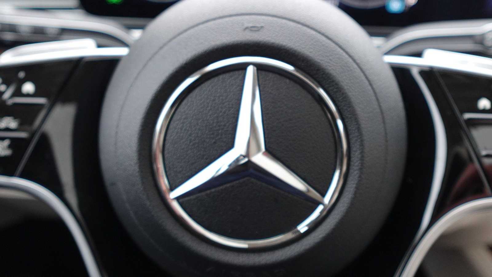 Thumbnail: 2026 Mercedes-Benz GLE - 39