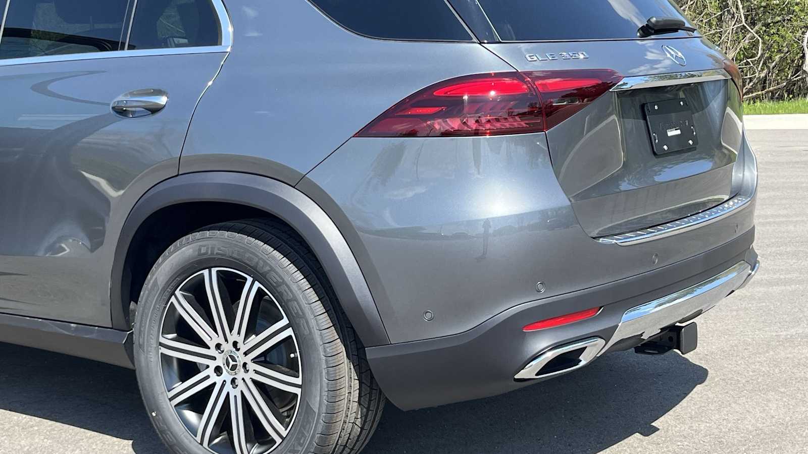 Thumbnail: 2026 Mercedes-Benz GLE - 51