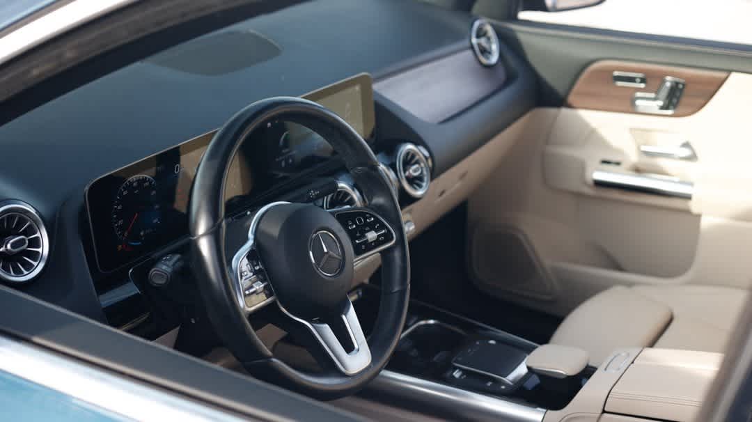 Thumbnail: 2021 Mercedes-Benz GLA - 18