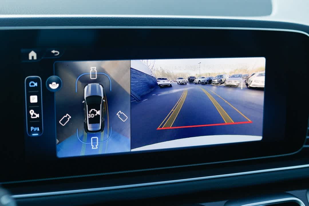 Thumbnail: 2026 Mercedes-Benz GLE - 21