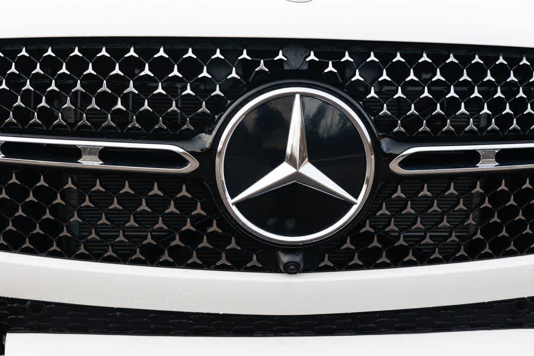 Thumbnail: 2026 Mercedes-Benz GLE - 28