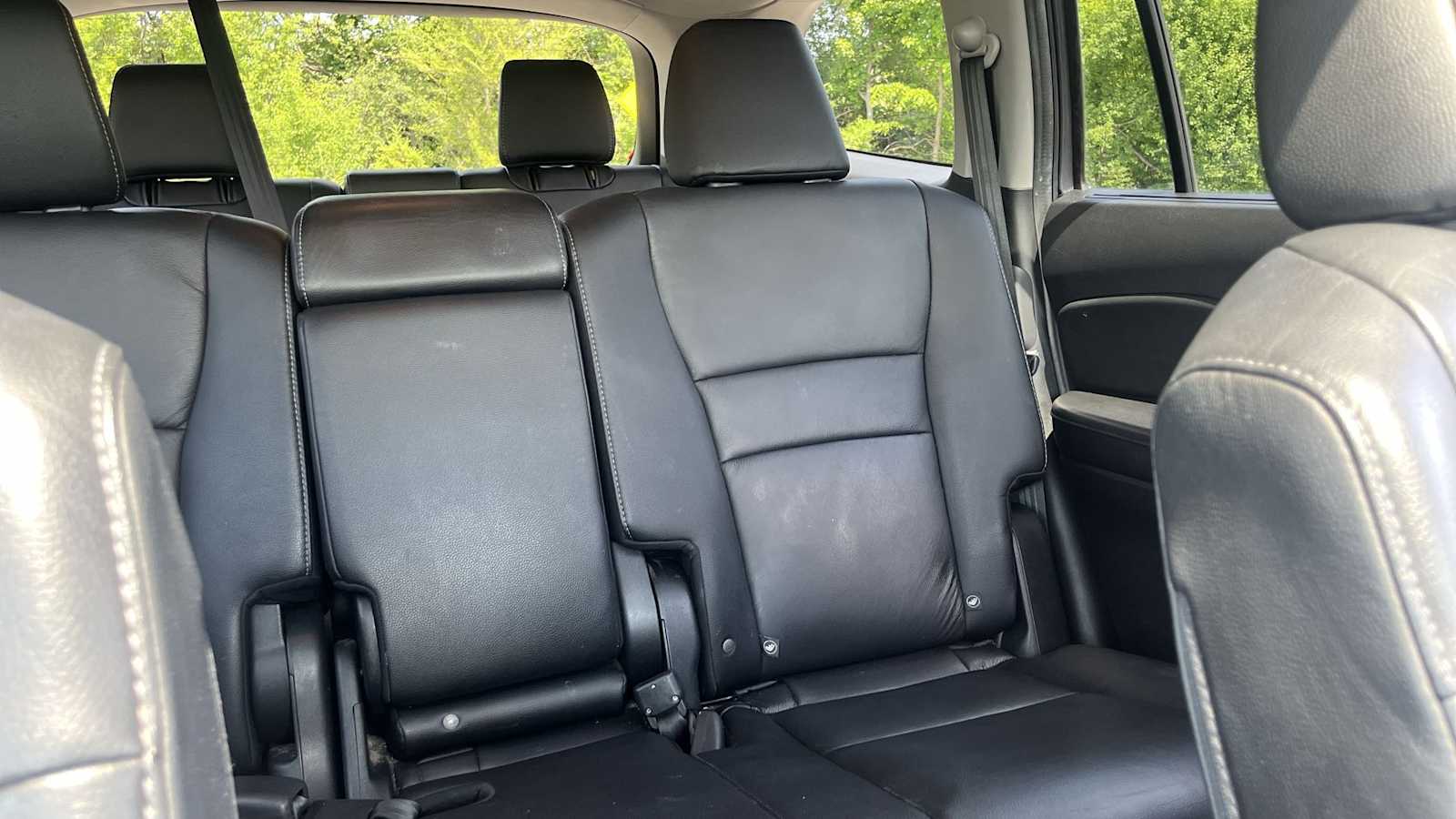 Thumbnail: 2017 Honda Pilot - 34