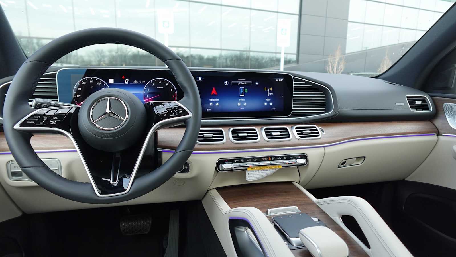 Thumbnail: 2026 Mercedes-Benz GLE - 42