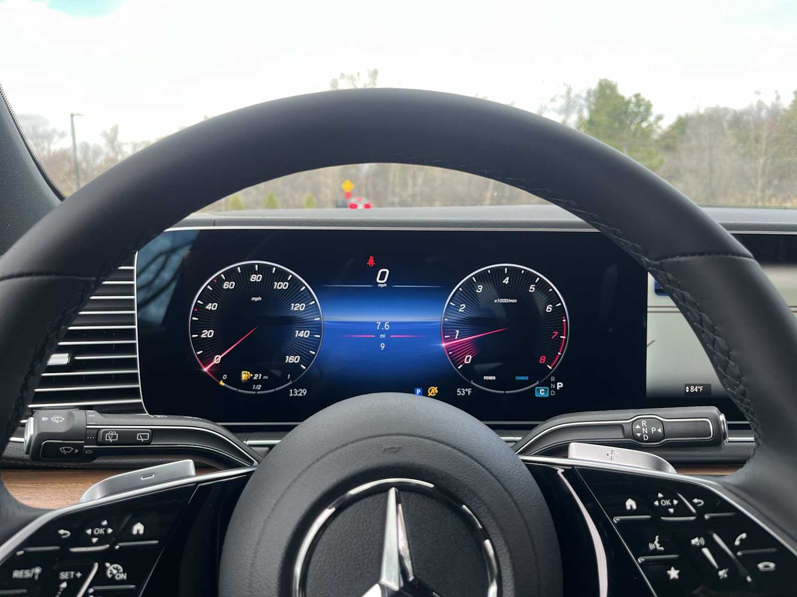 Thumbnail: 2026 Mercedes-Benz GLE - 47