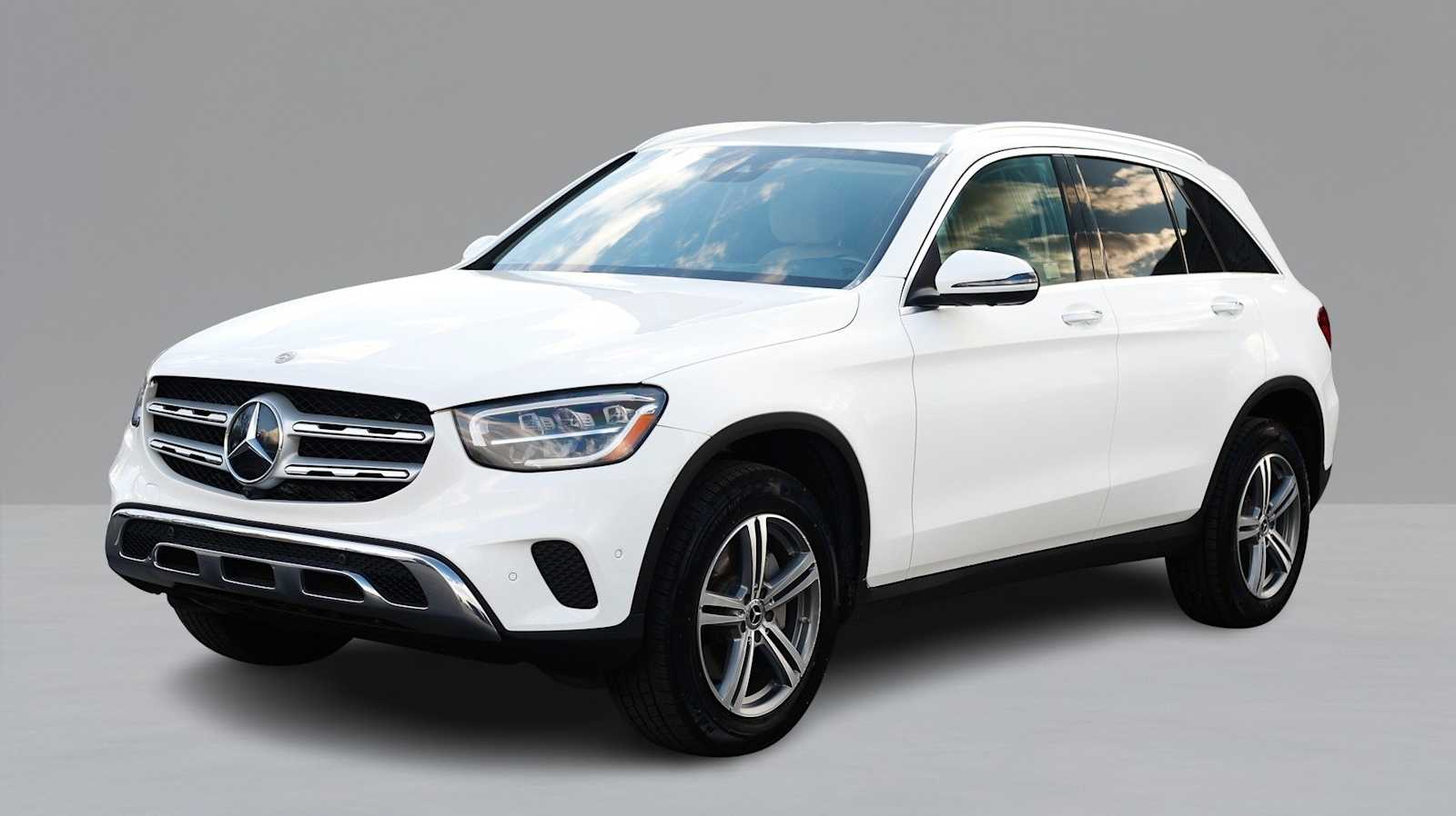 Thumbnail: 2022 Mercedes-Benz GLC - 1