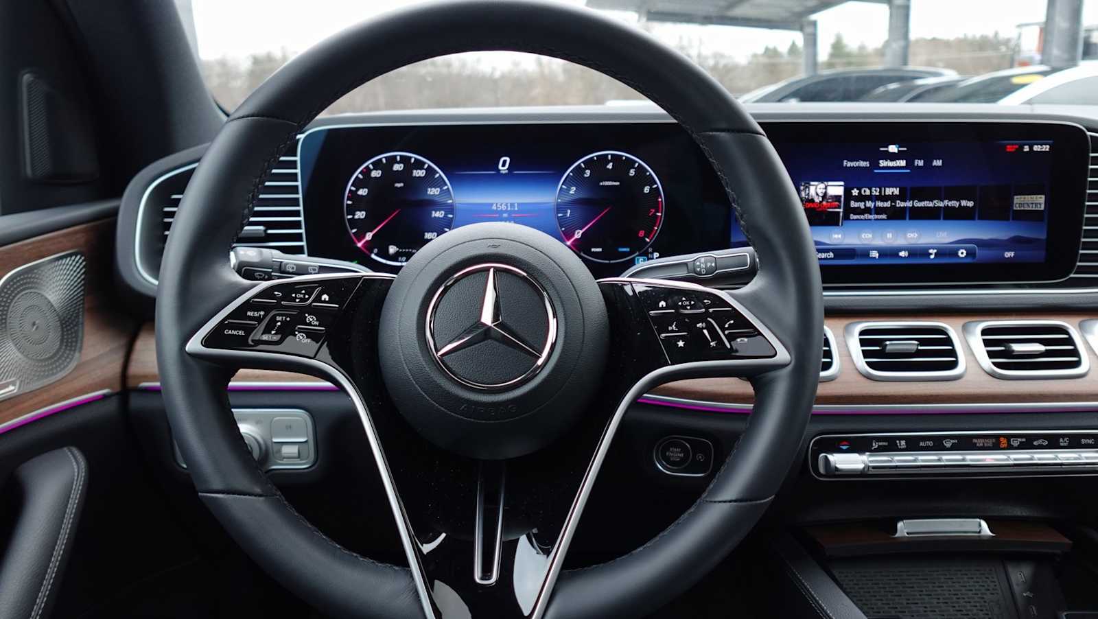 Thumbnail: 2026 Mercedes-Benz GLE - 23