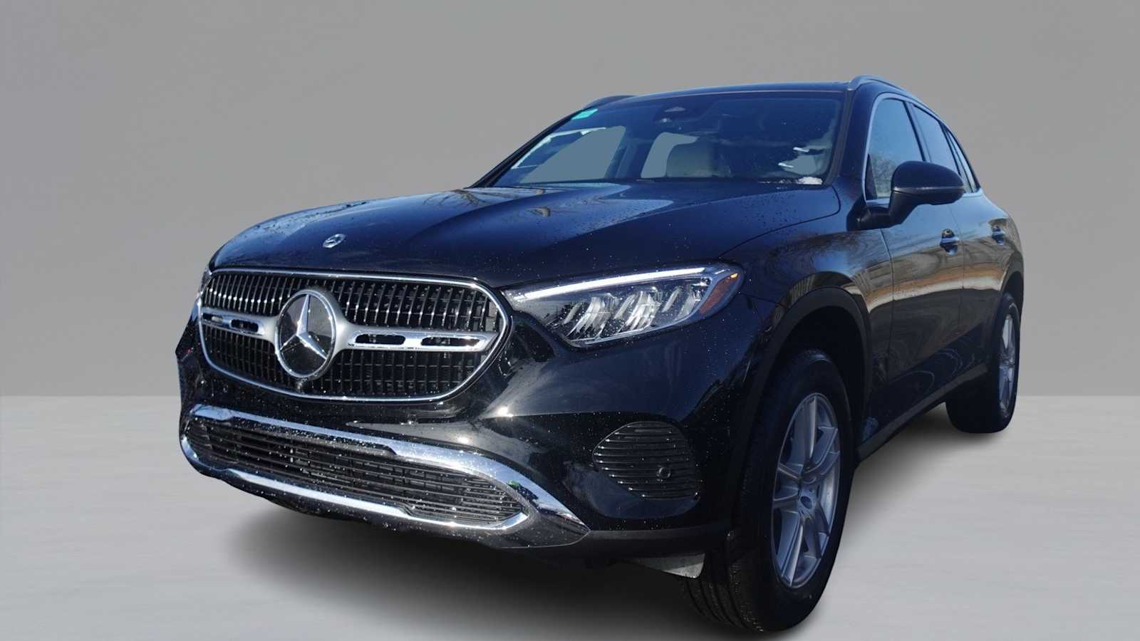 2026 Mercedes-Benz GLC