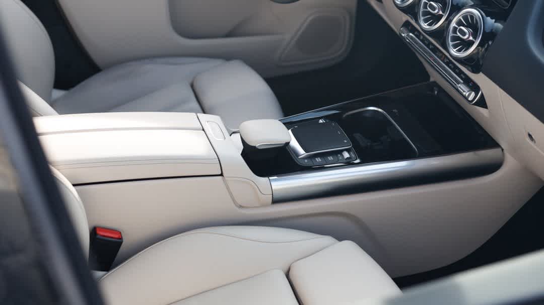 Thumbnail: 2021 Mercedes-Benz GLA - 17