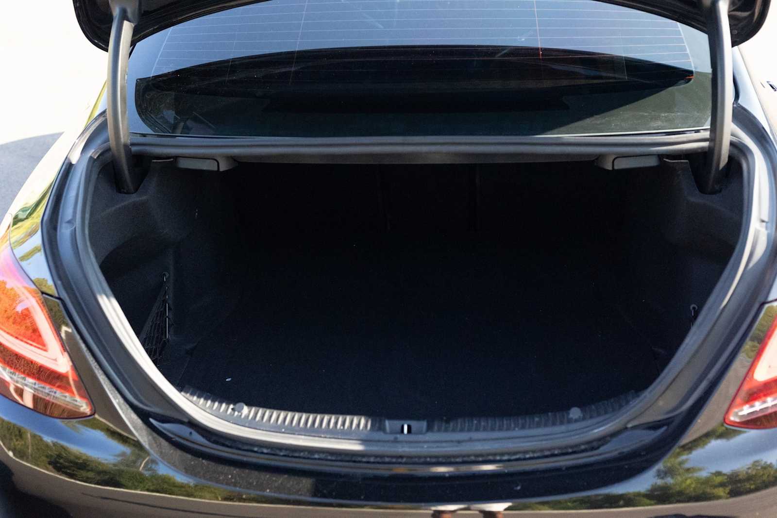 Thumbnail: 2019 Mercedes-Benz C-Class - 22