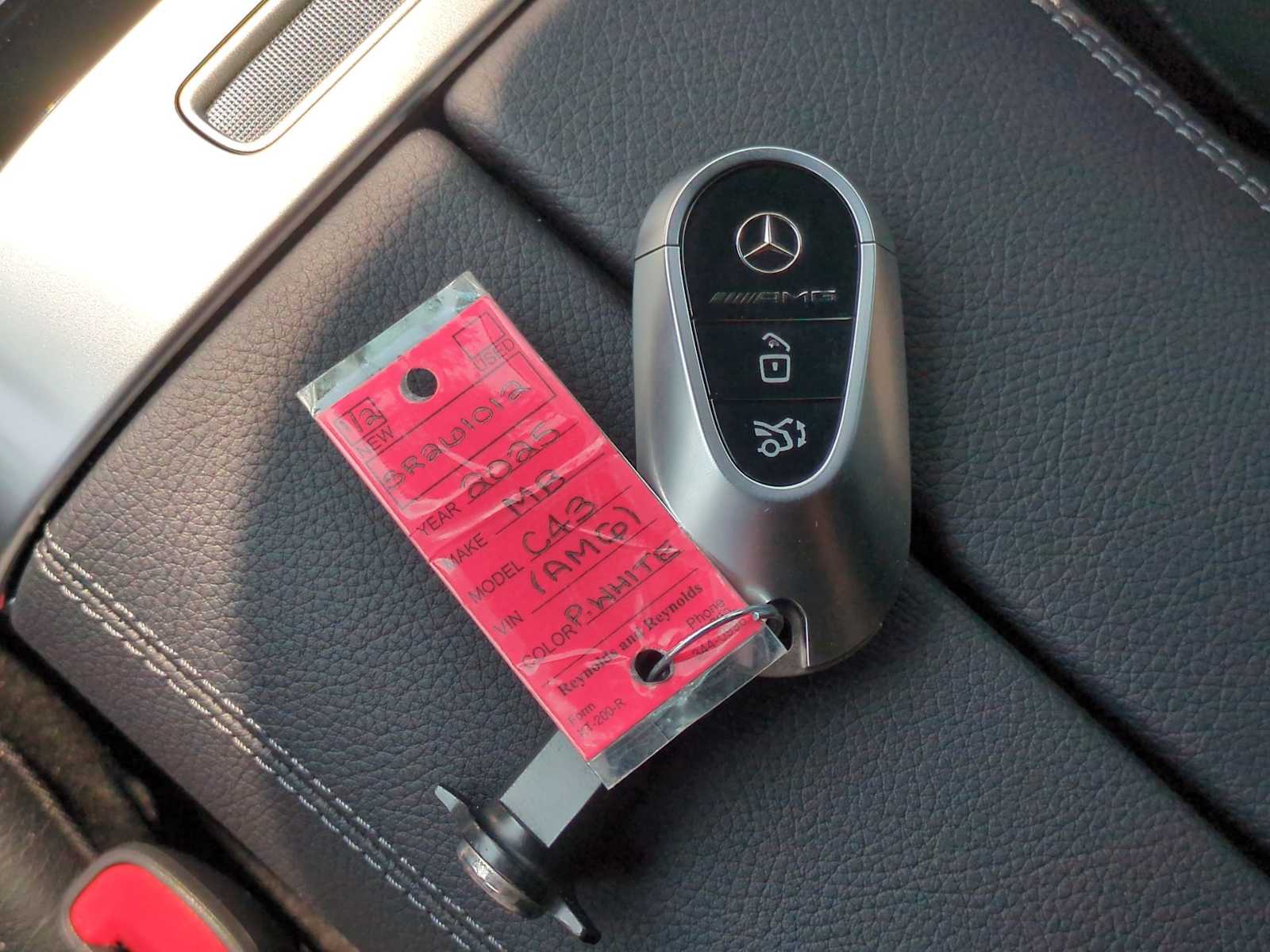 Thumbnail: 2025 Mercedes-Benz C-Class - 38