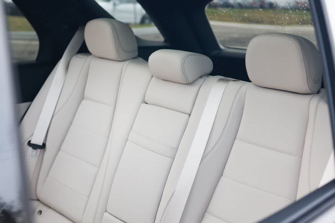 Thumbnail: 2026 Mercedes-Benz GLE - 10