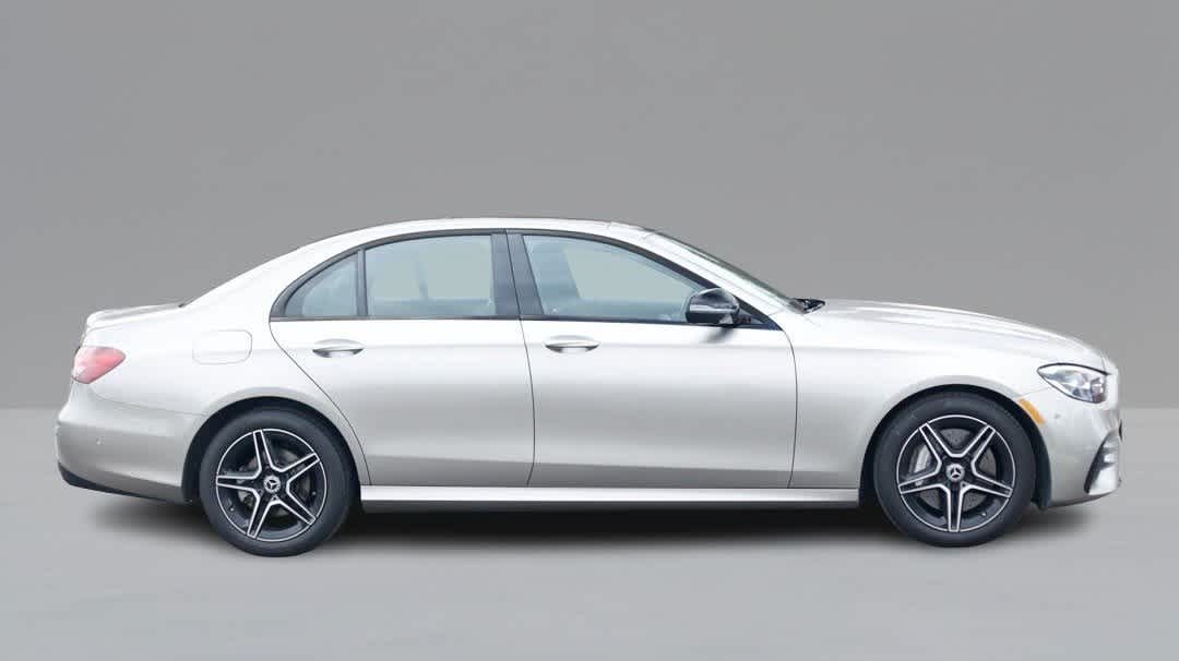 Thumbnail: 2023 Mercedes-Benz E-Class - 4