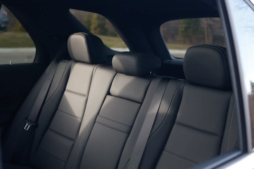 Thumbnail: 2026 Mercedes-Benz GLE - 12