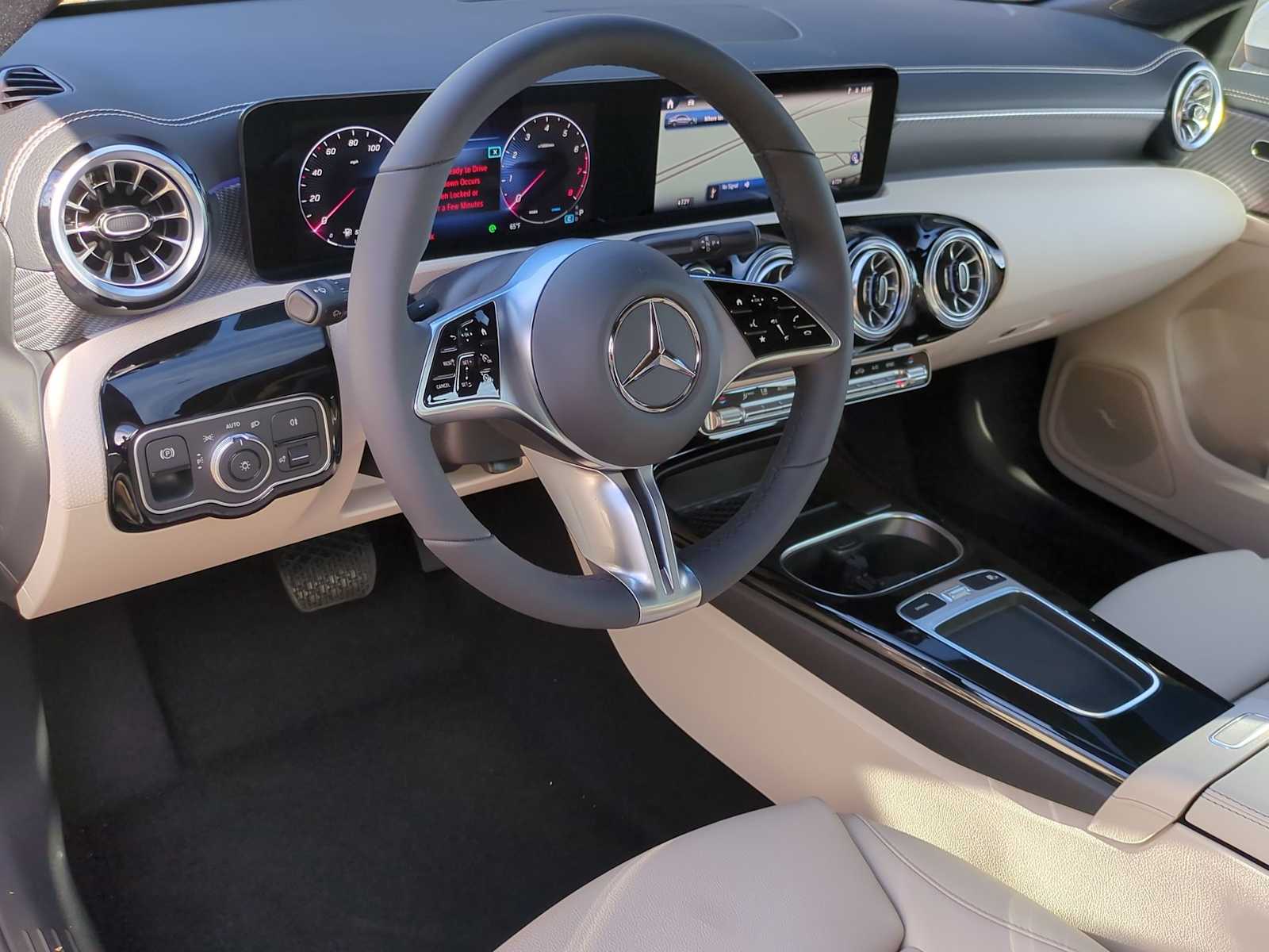 Thumbnail: 2025 Mercedes-Benz CLA - 10