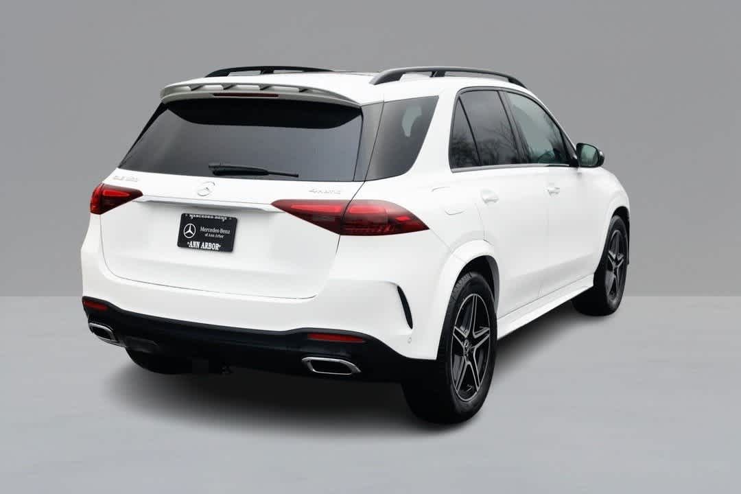 Thumbnail: 2026 Mercedes-Benz GLE - 5