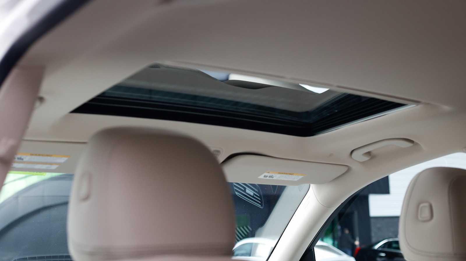 Thumbnail: 2025 Mercedes-Benz GLE - 27